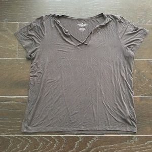 American Eagle outfitters shirt